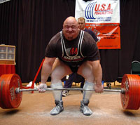 USAPL Athlete Deadlifting in Competition